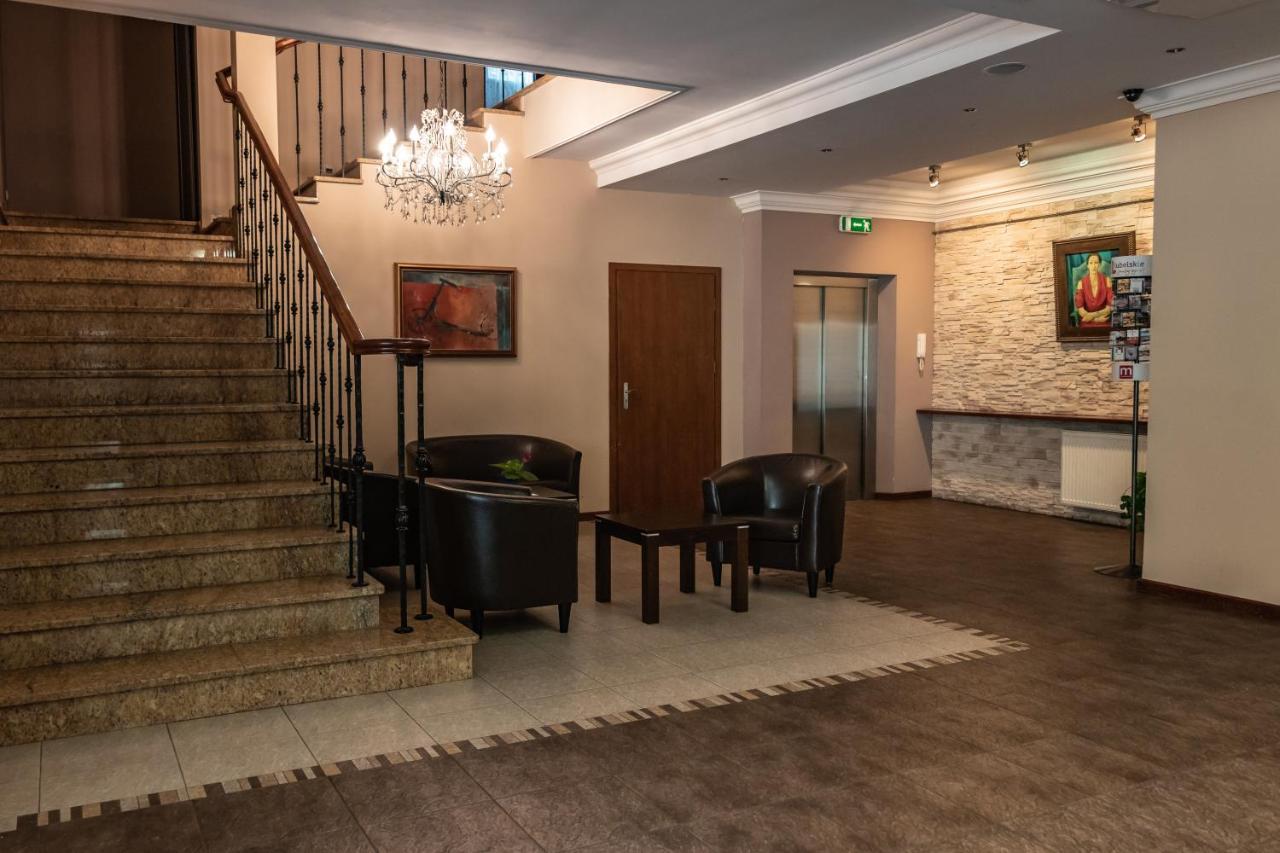Aparthotel Prima Puławy Exterior foto